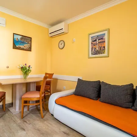 Lägenhet Niki Zvekovica Cavtat