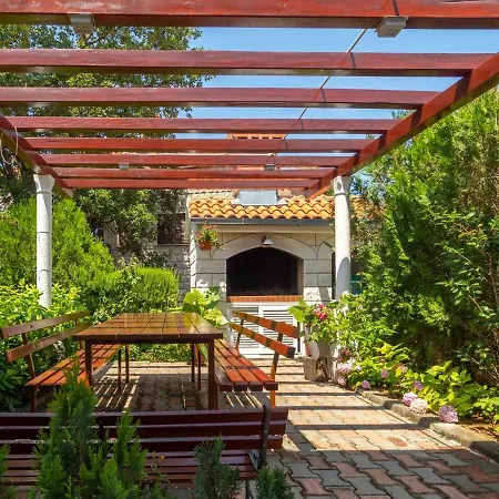 Niki Zvekovica Lägenhet *