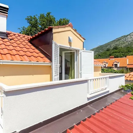 Apartament Niki Zvekovica *