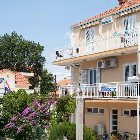 Niki Zvekovica Lägenhet *